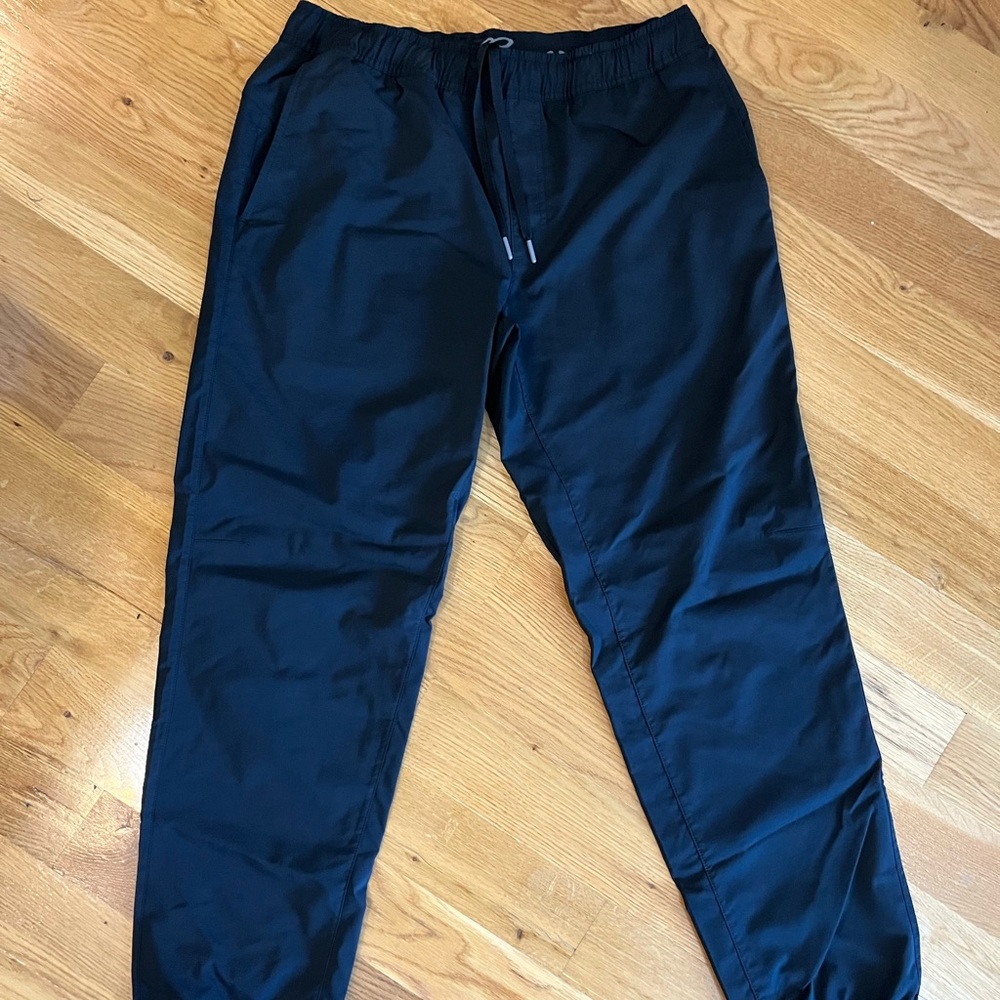Eddie Bauer Men’s Black Joggers